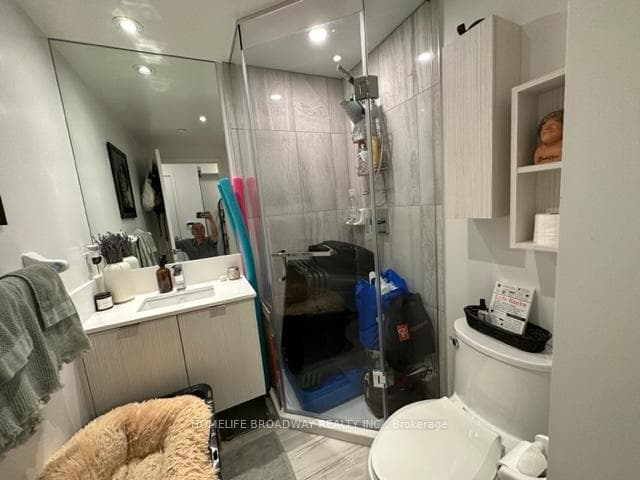 99 Broadway Avenue Unit 1111 photo 12