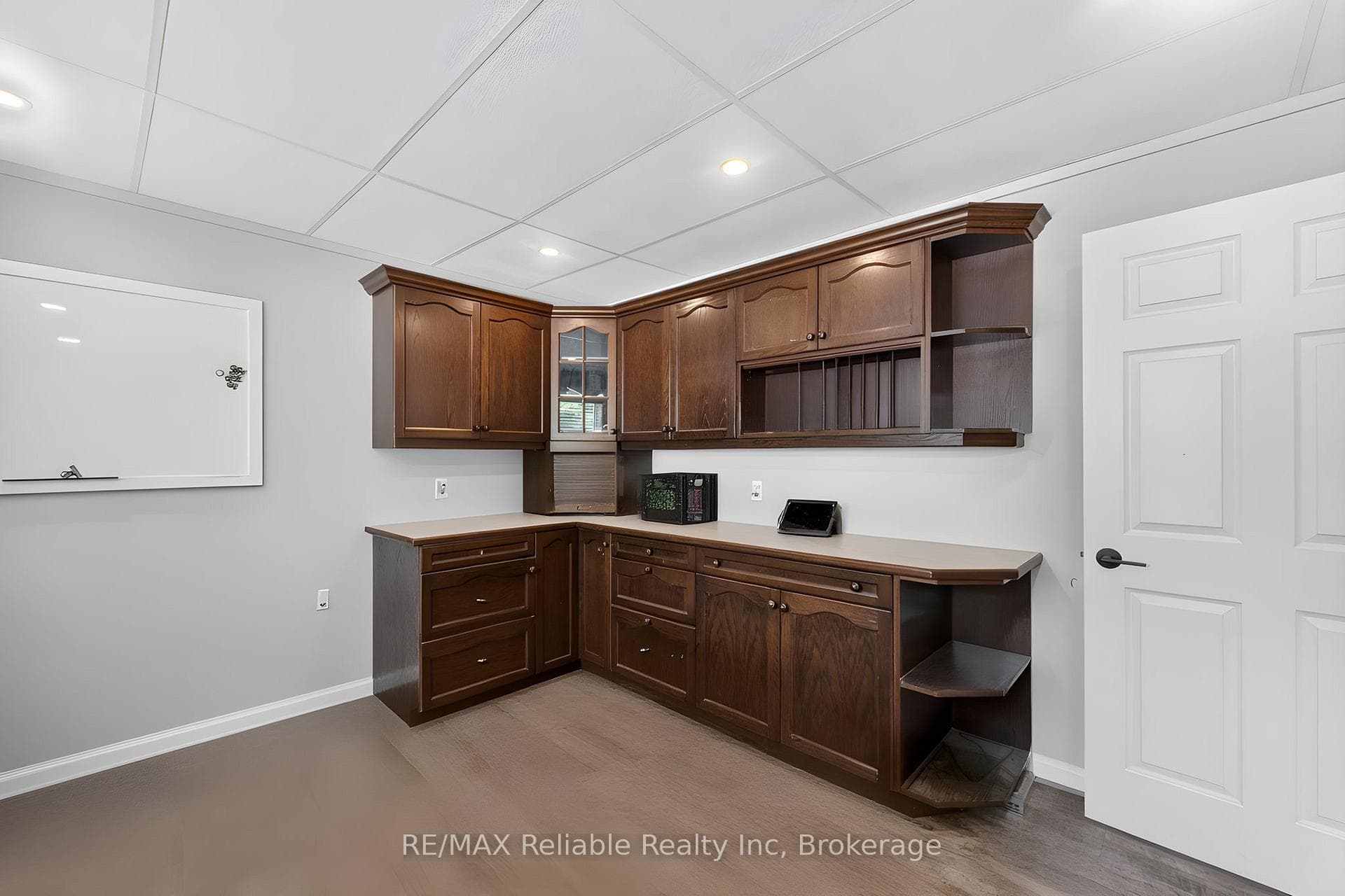 3969 Matilda Street photo 5