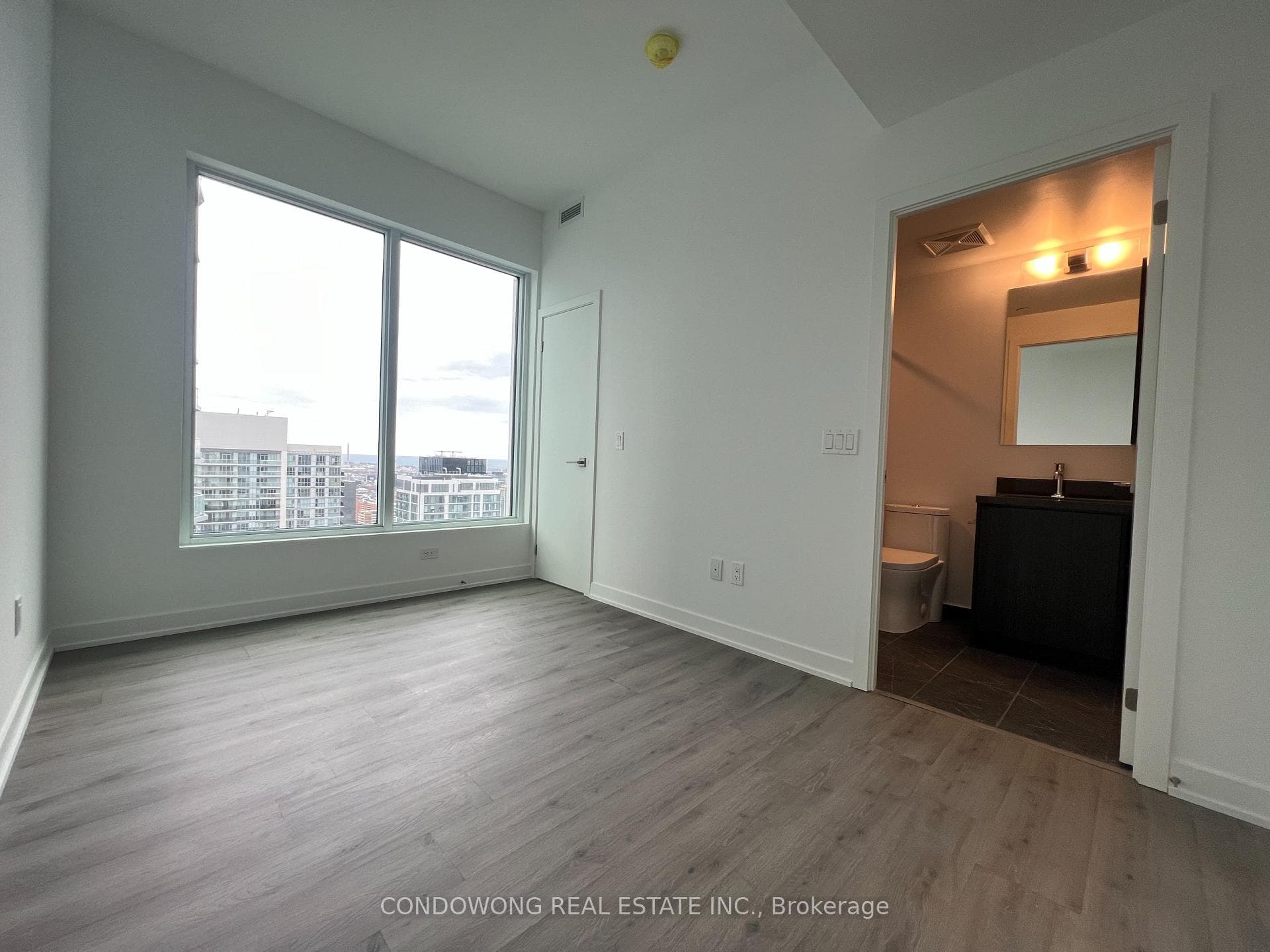 252 Church Street Unit 4011 photo 18