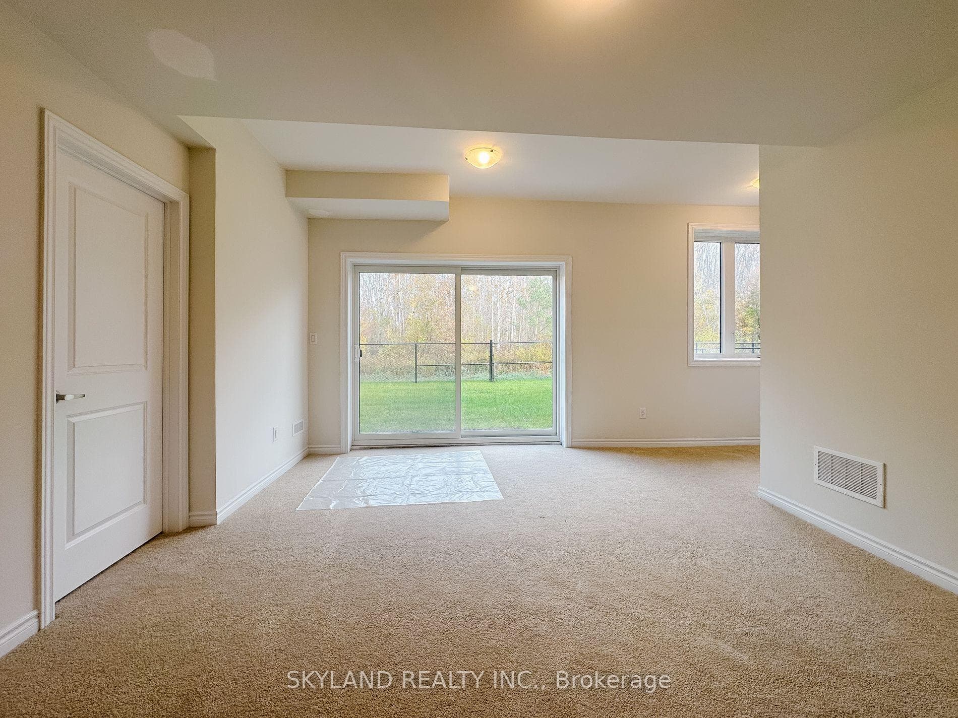 33 Del Ray Crescent photo 17
