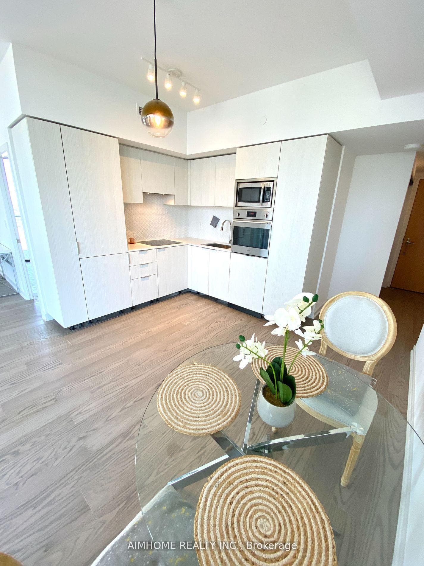11 Wellesley Street Unit 4011 photo 12