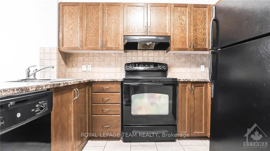 403 CHAPMAN MILLS Drive Unit A photo 5
