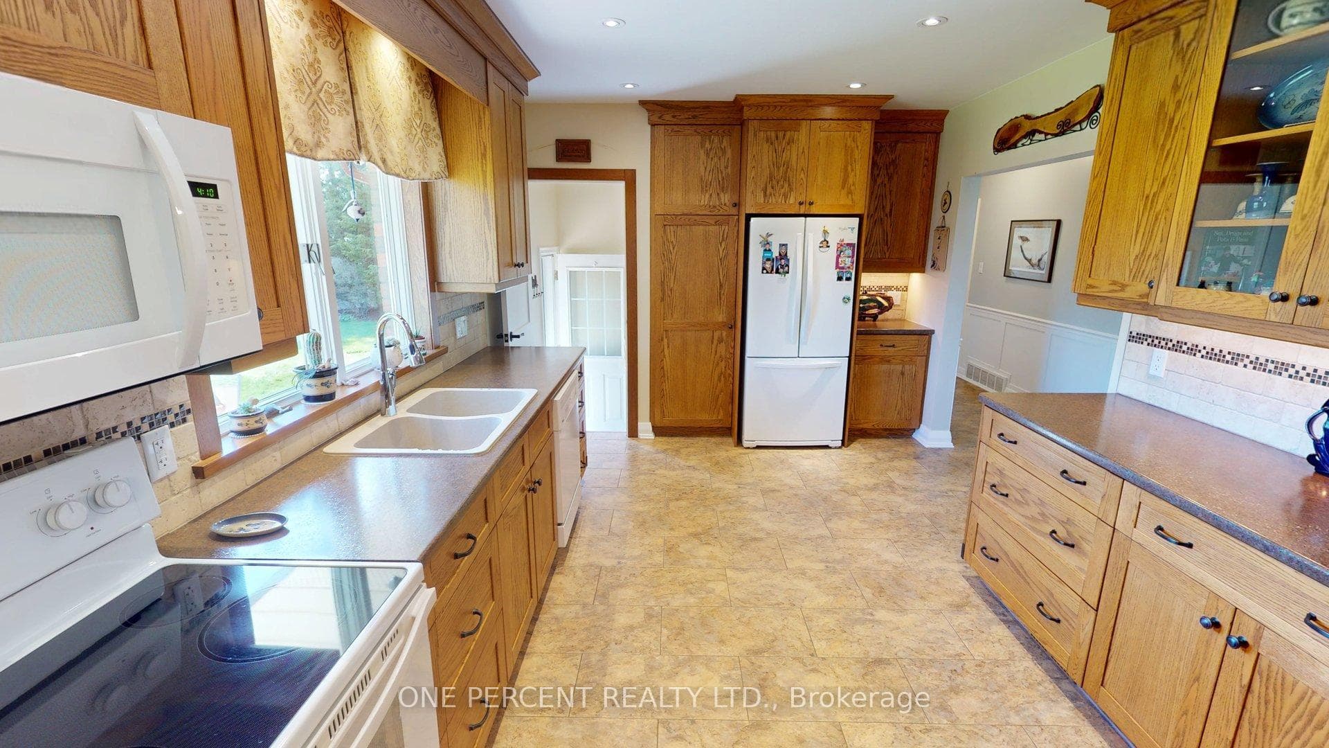 16 Daleview Crescent photo 6
