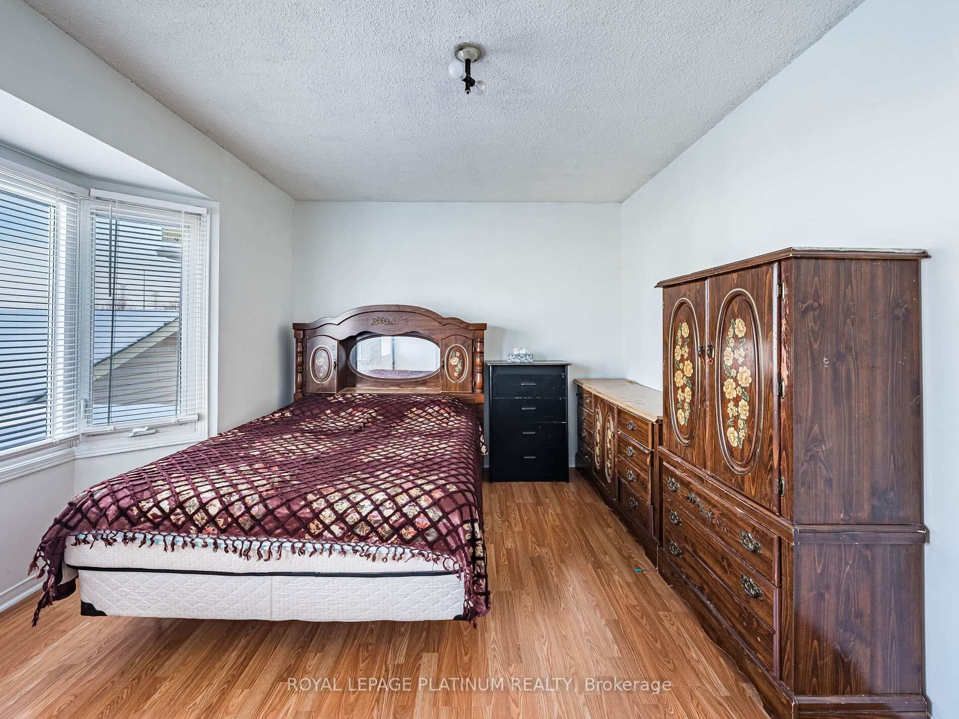 14 Wallingford Court photo 24