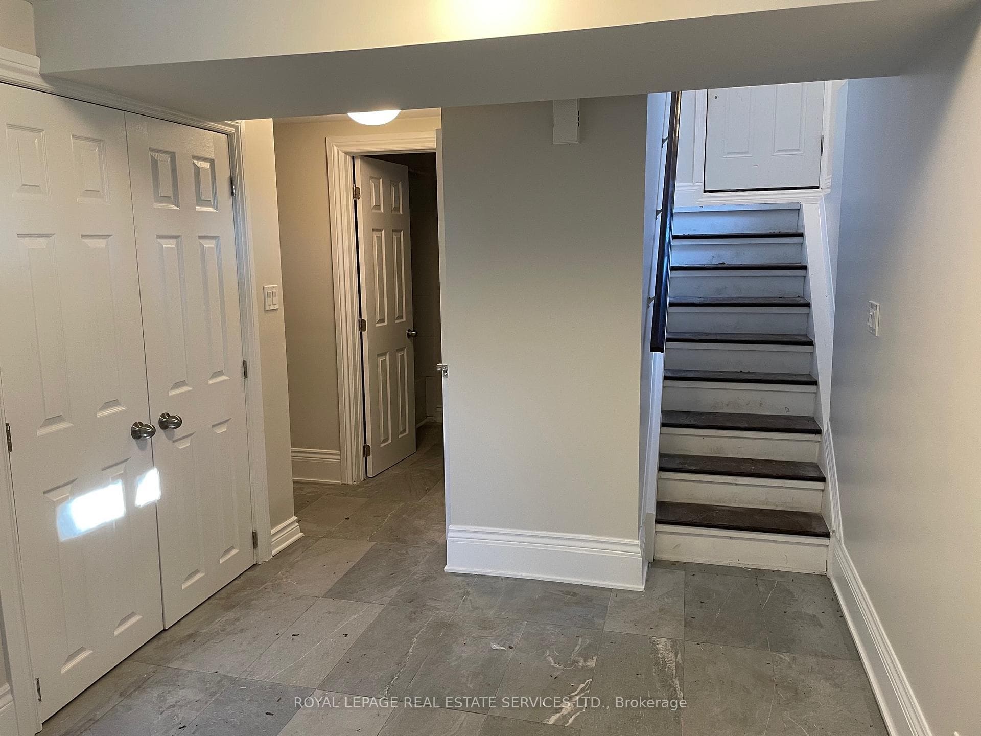 11 Uno Drive photo 21