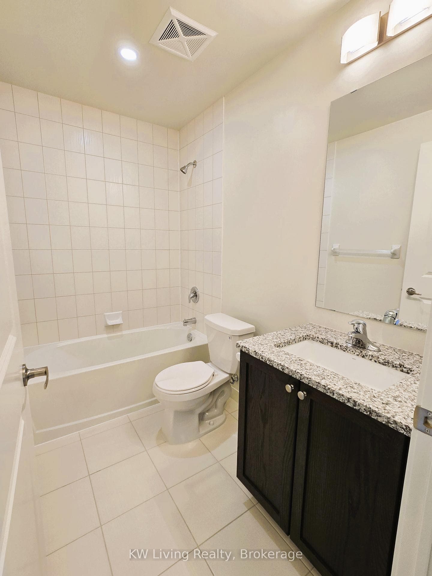 38 Annie Craig Drive Unit 2003 photo 9