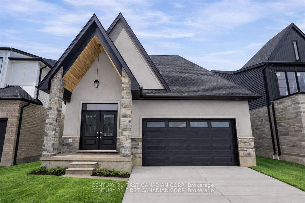 LOT 105 DARWIN Crescent photo 2