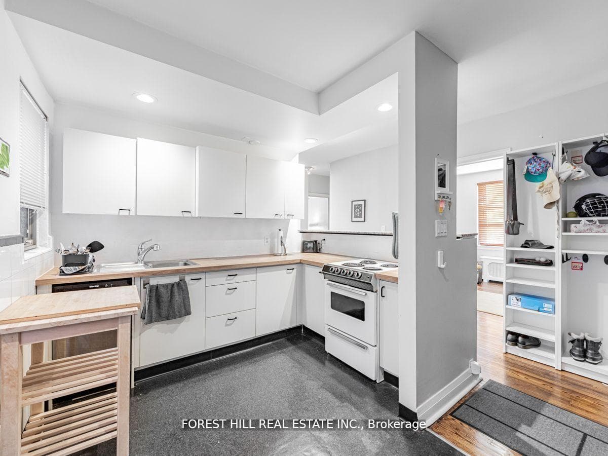 1840 Bathurst Street Unit 305 photo 7