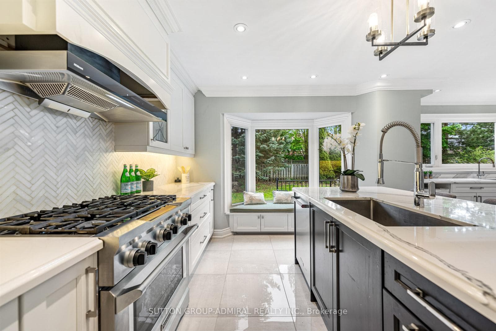 444 Mill Street photo 11