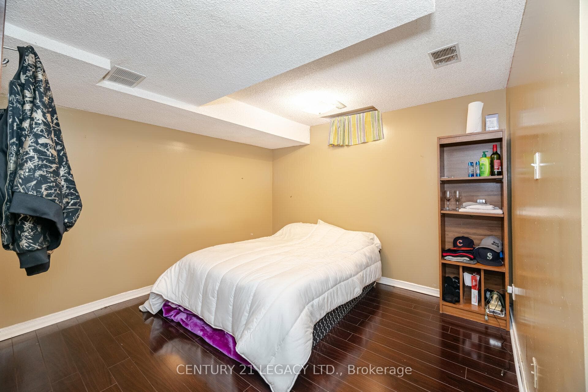 94 Sal Circle photo 32