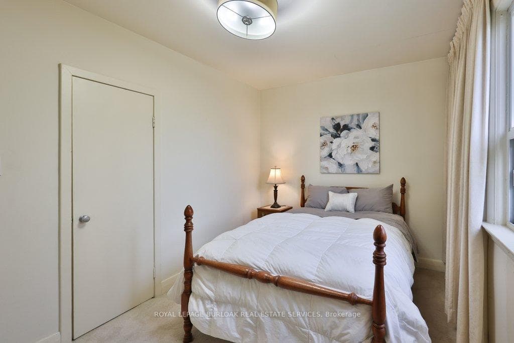 39 Wickford Drive photo 17