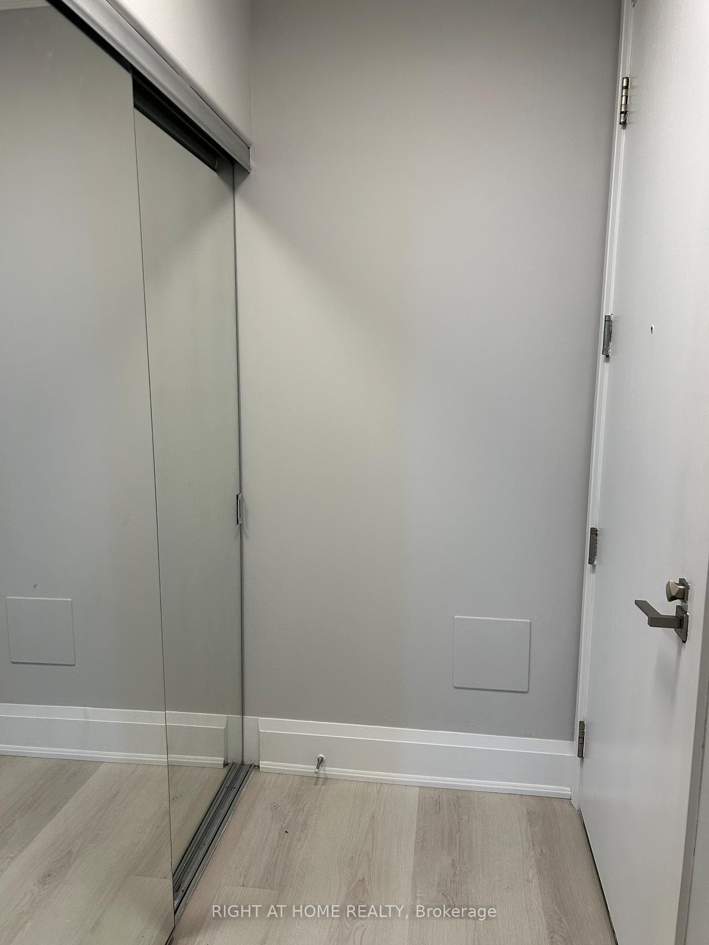 100 Harrison Garden Boulevard Unit GPH23 photo 3