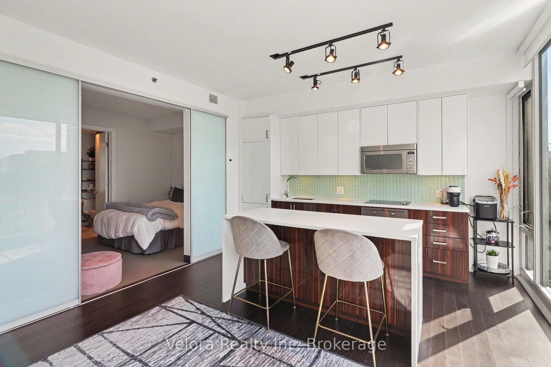 300 Lisgar Street Unit 1012 photo 13