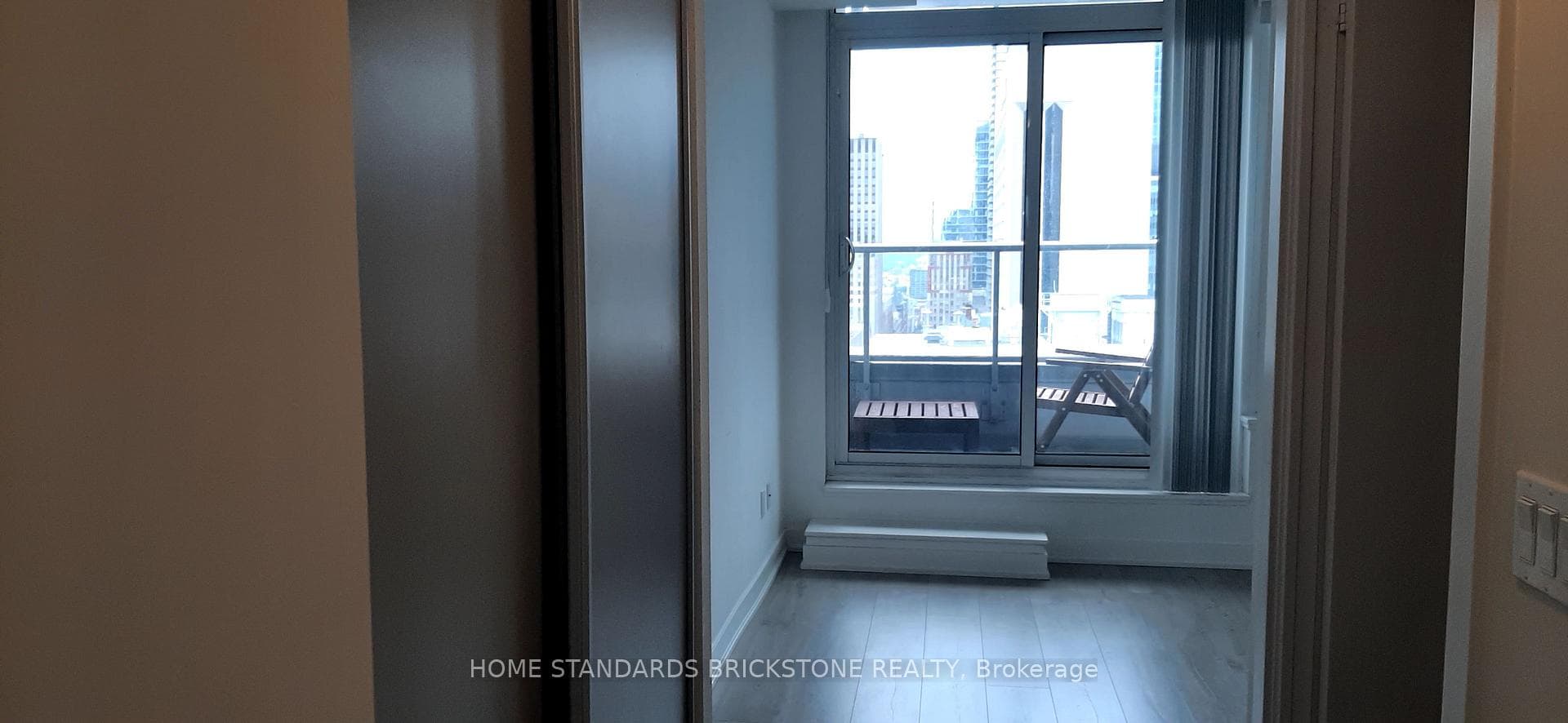 199 Richmond Street Unit 2502 photo 14