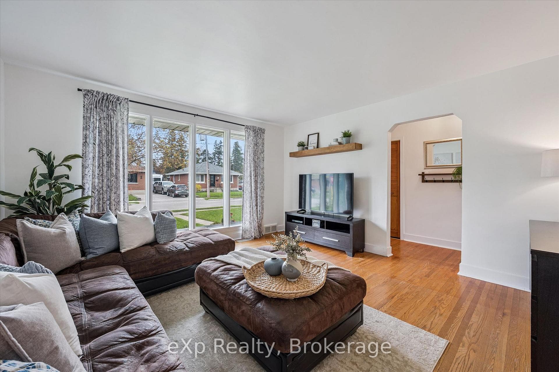 14 Glenwood Avenue photo 6