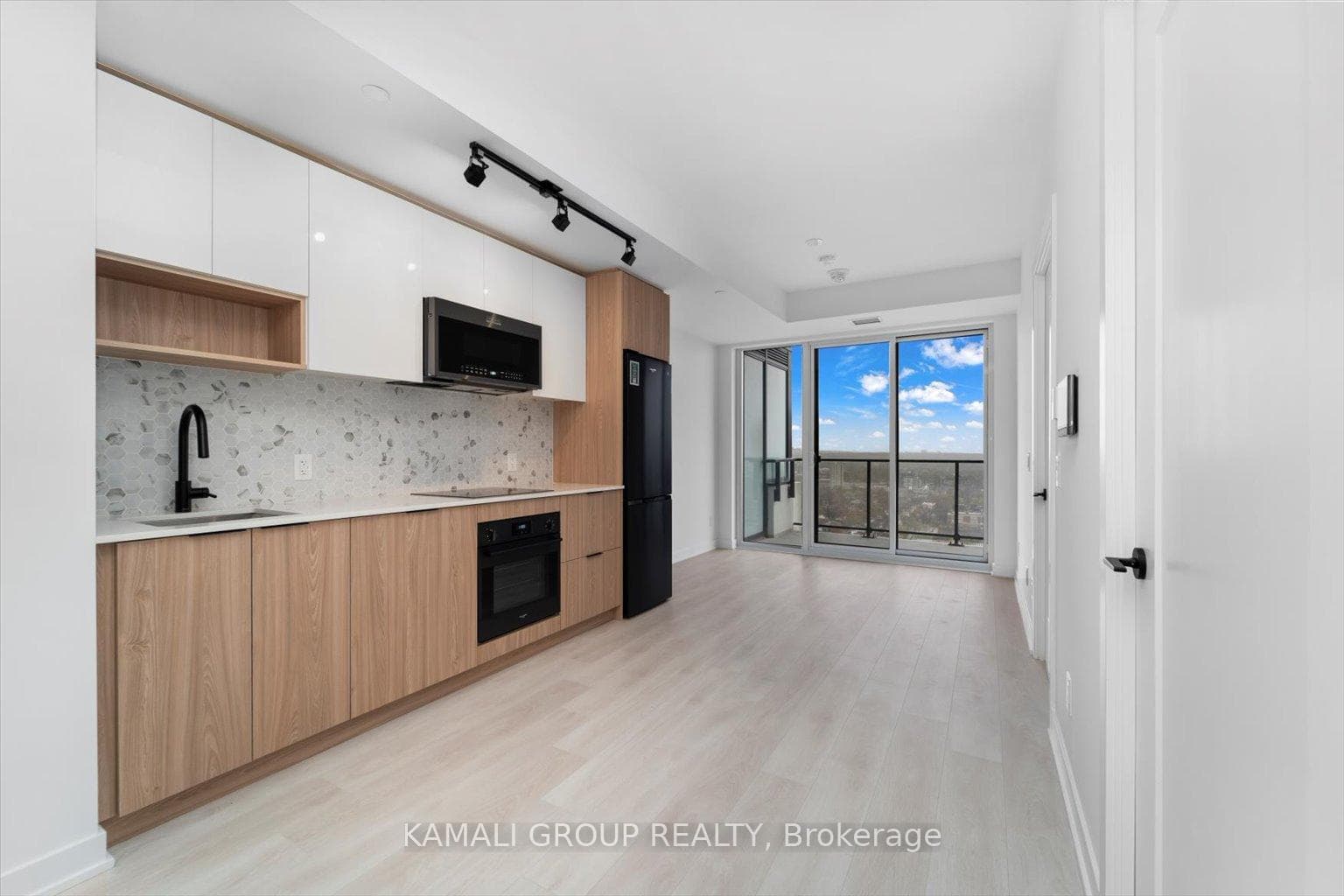 5 Defries Street Unit 3513 photo 17