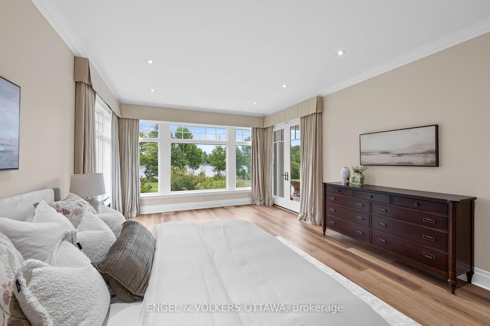 6029 Rideau Valley Drive photo 21