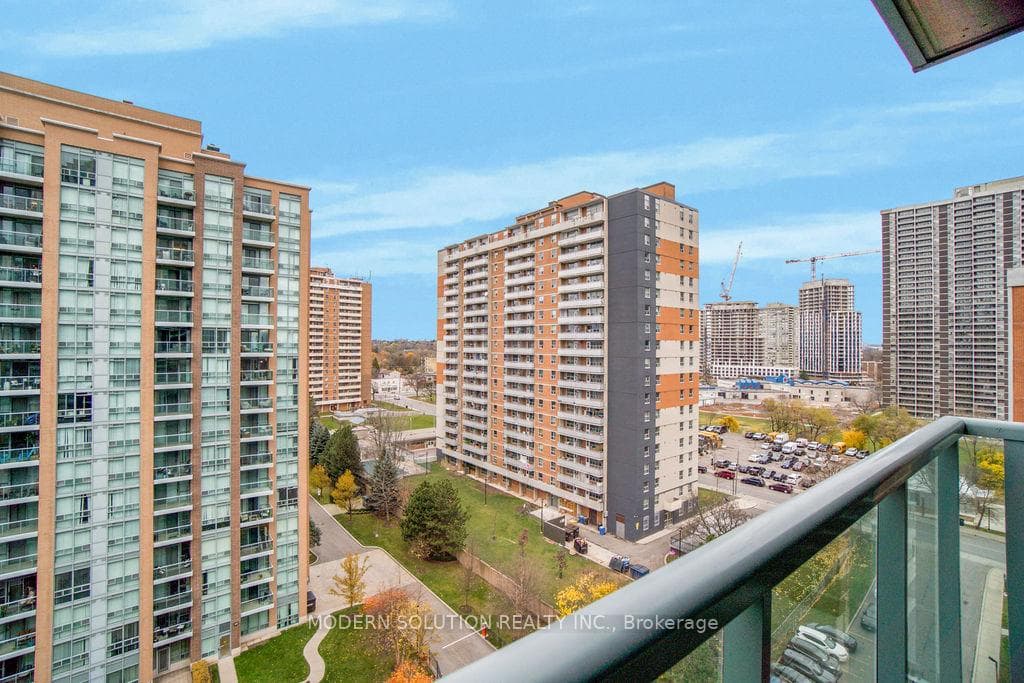 7 Michael Power Place Unit 1101 photo 28