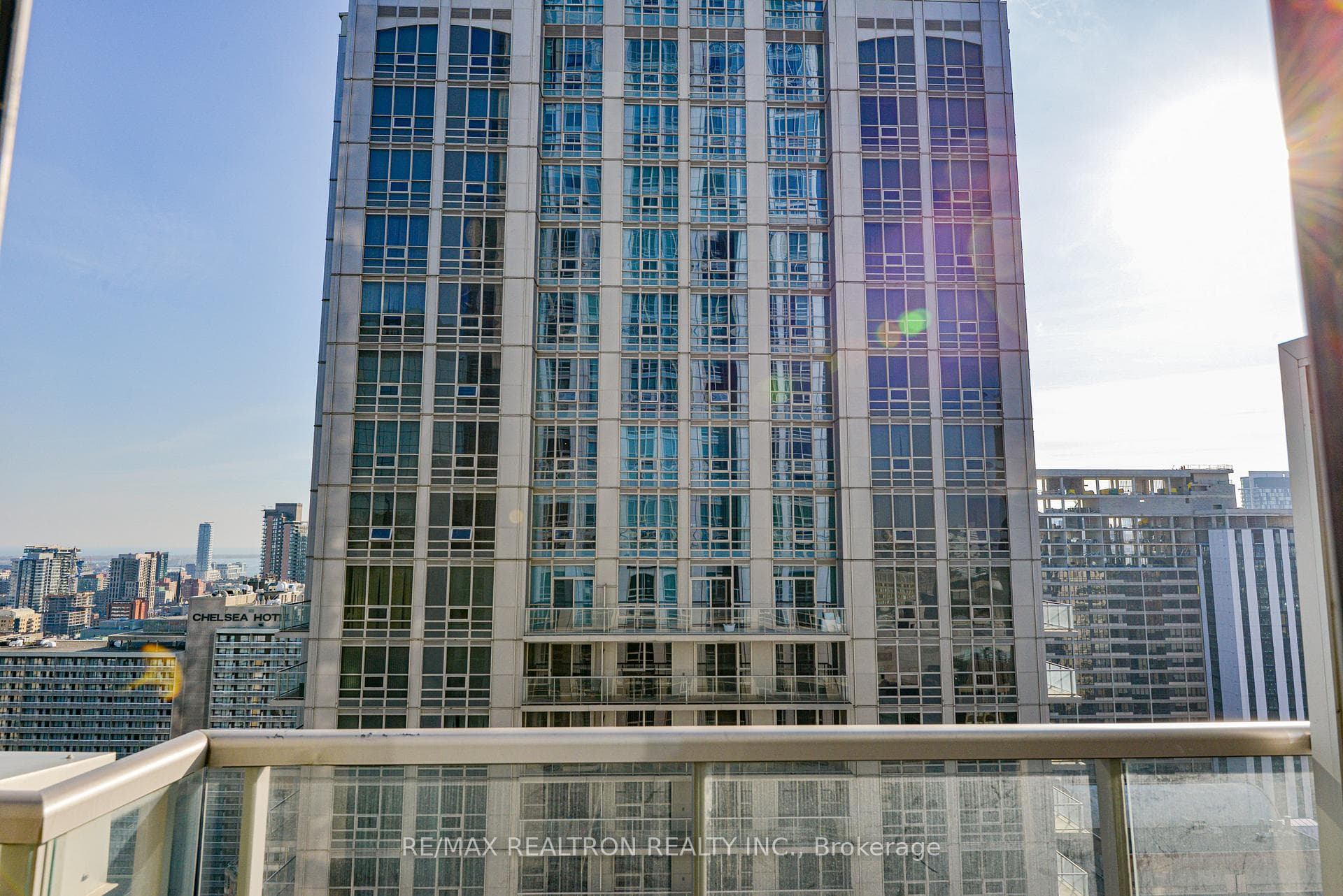 763 Bay Street Unit 3206 photo 19