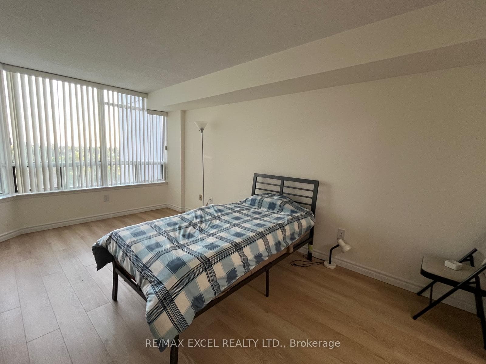 350 Alton Towers Circle Unit 902 photo 11