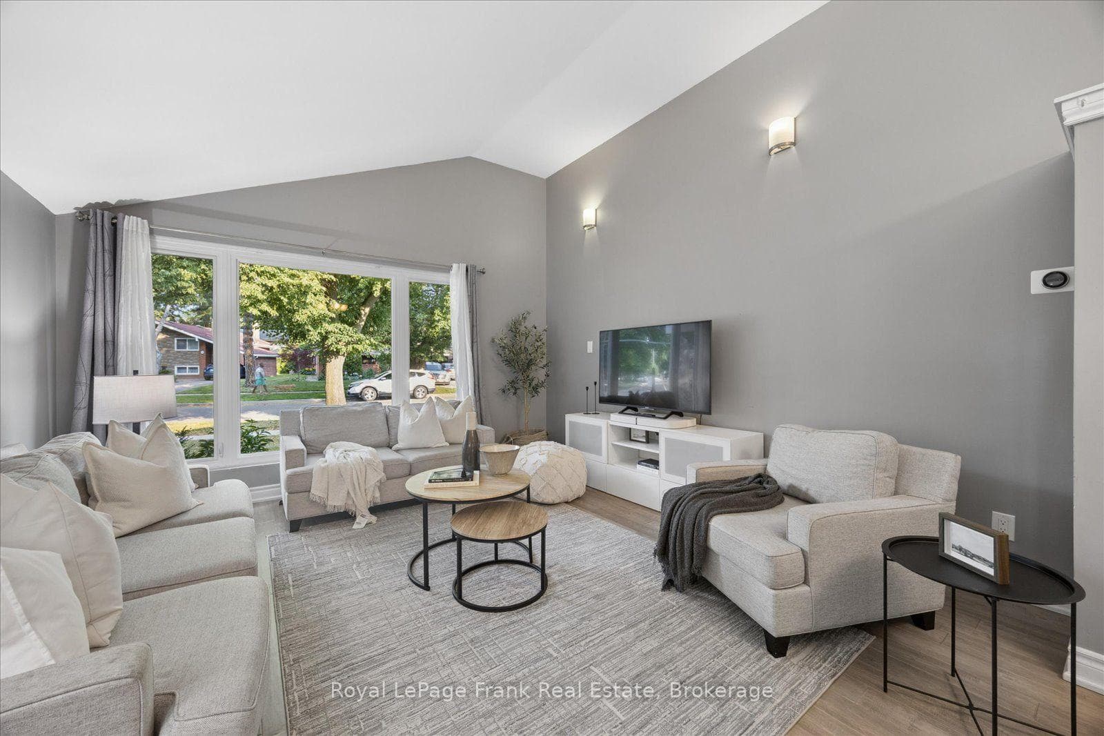 Stunning Picture Wiindow in the Living Room