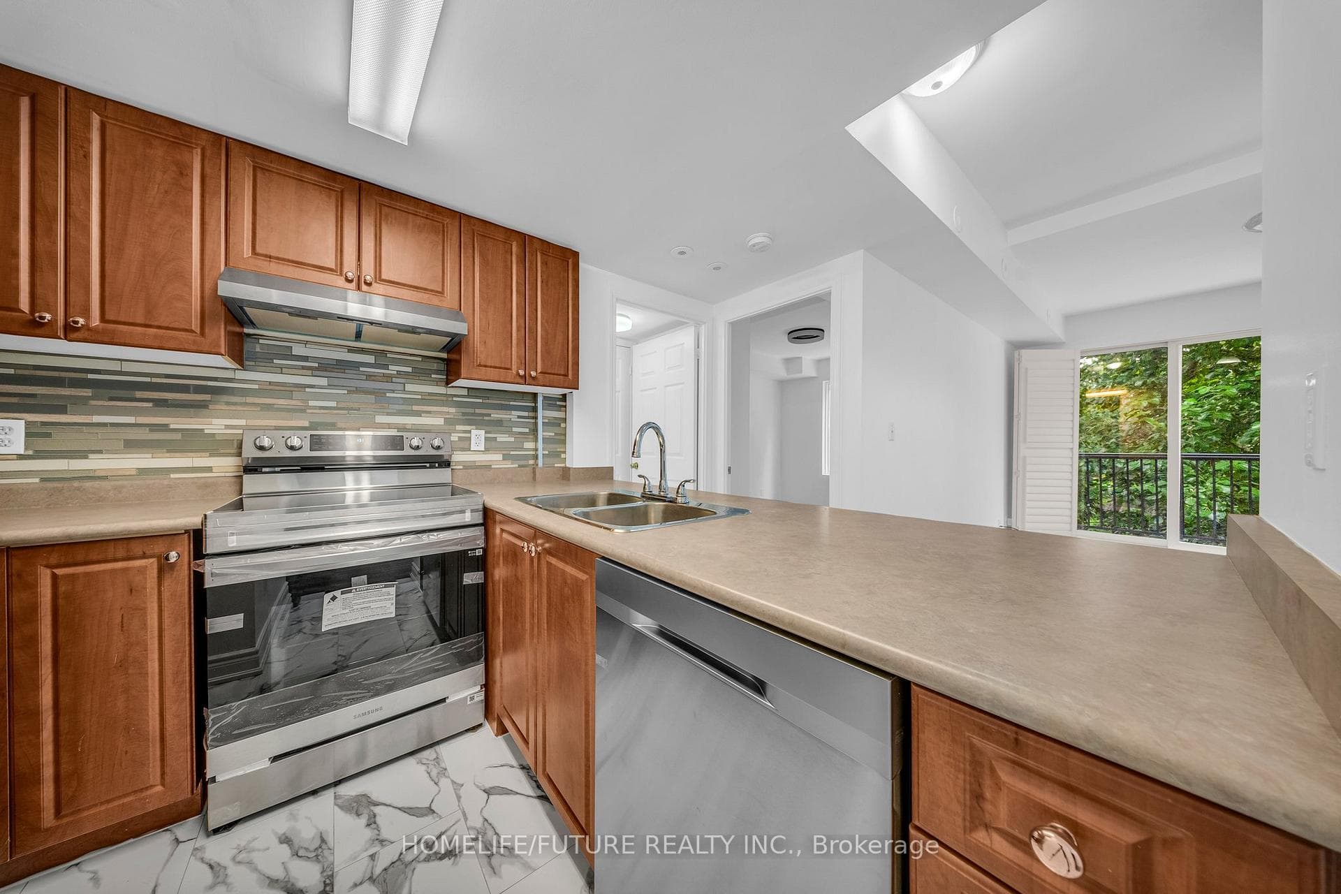 3041 Finch Avenue Unit 2057 photo 6