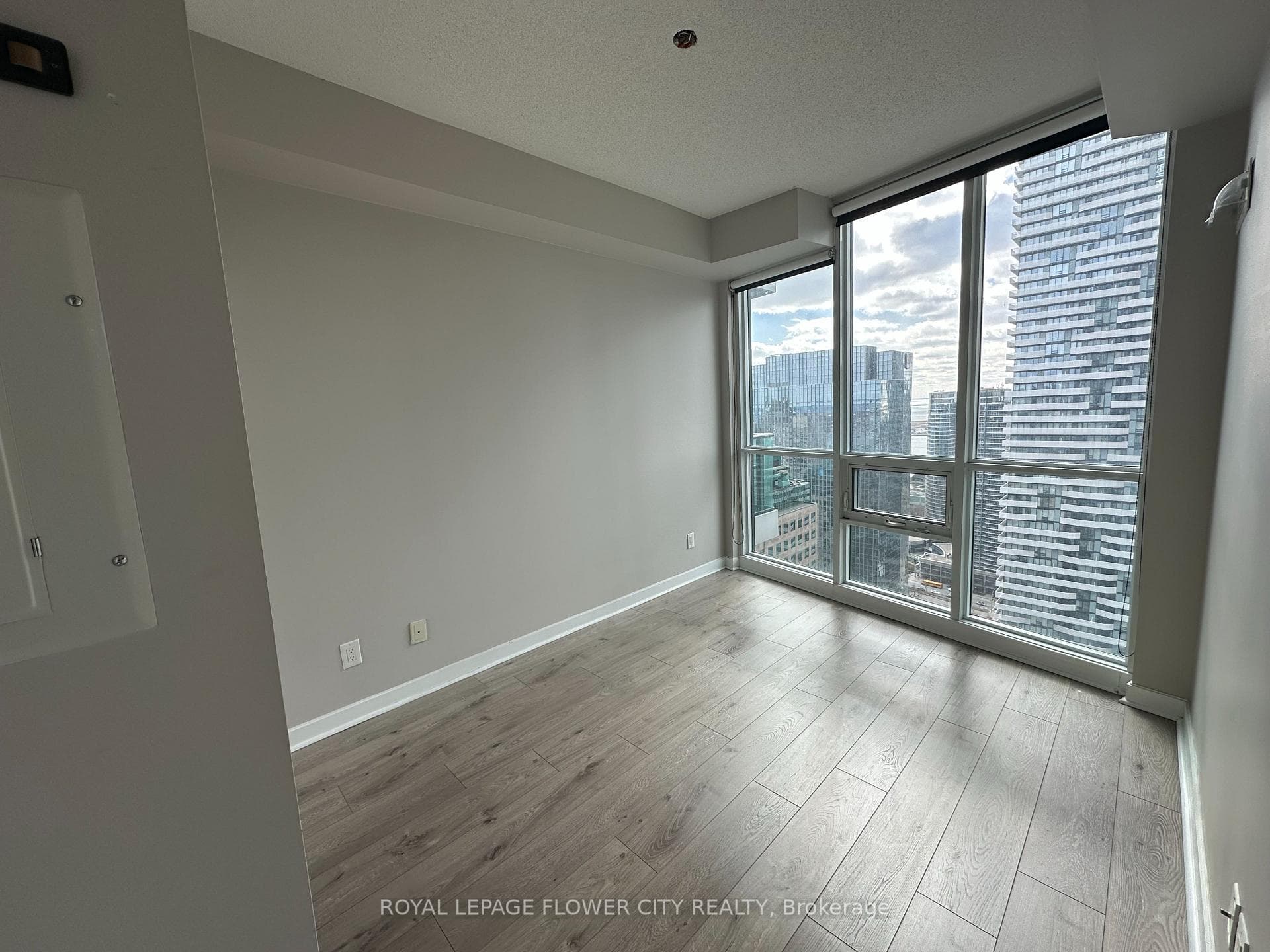 33 Bay Street Unit 4001 photo 20