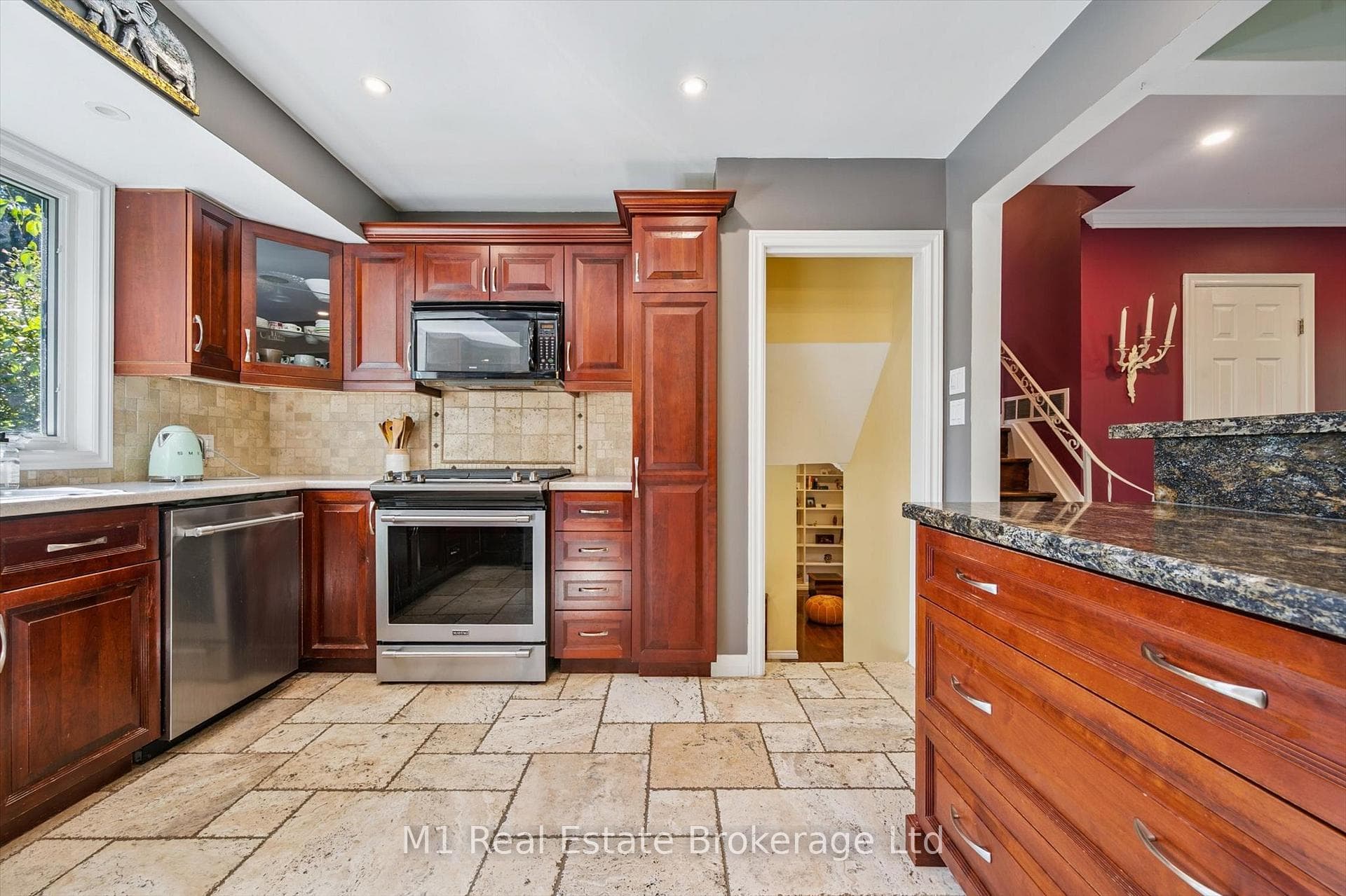 21 Gladstone Avenue photo 24