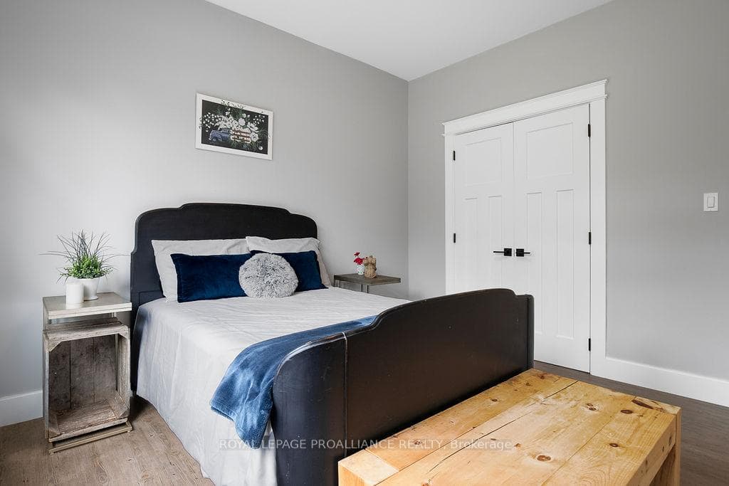 975 Ray Road photo 18
