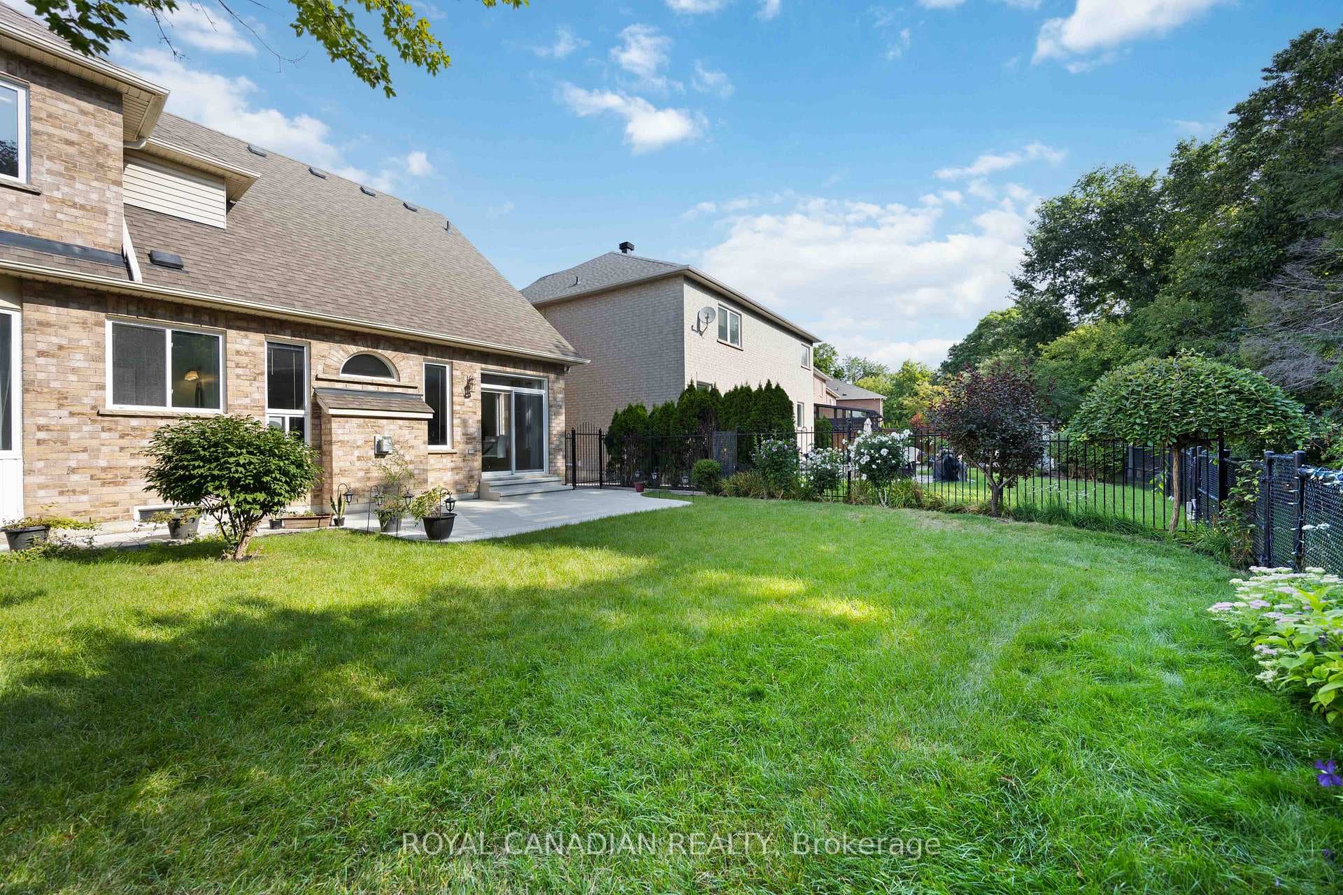 13 Lightheart Drive photo 35