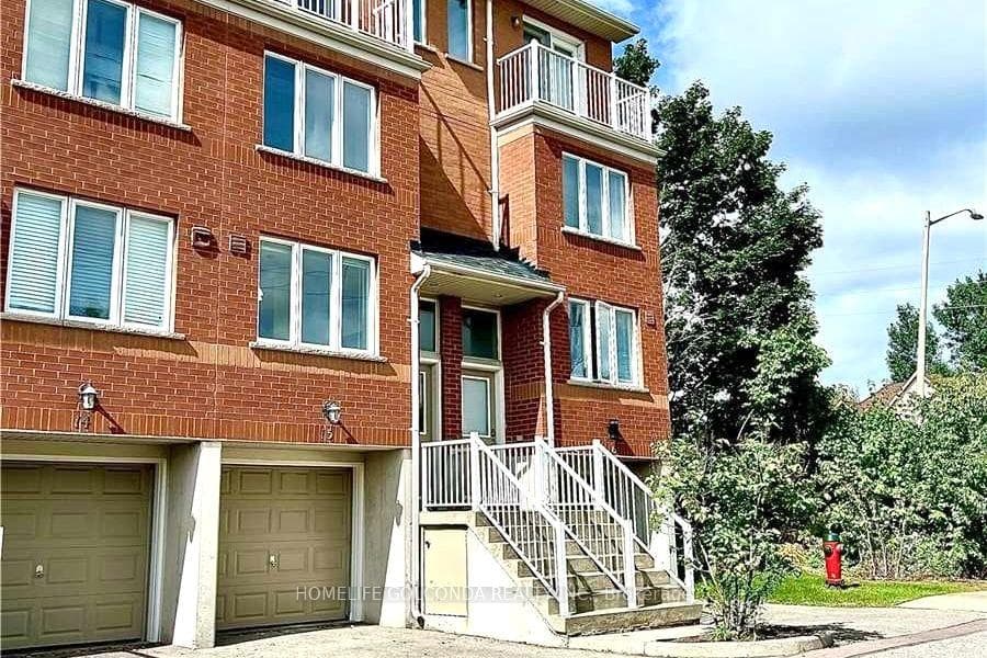 21 Elgin Mills Road Unit 15 photo 1