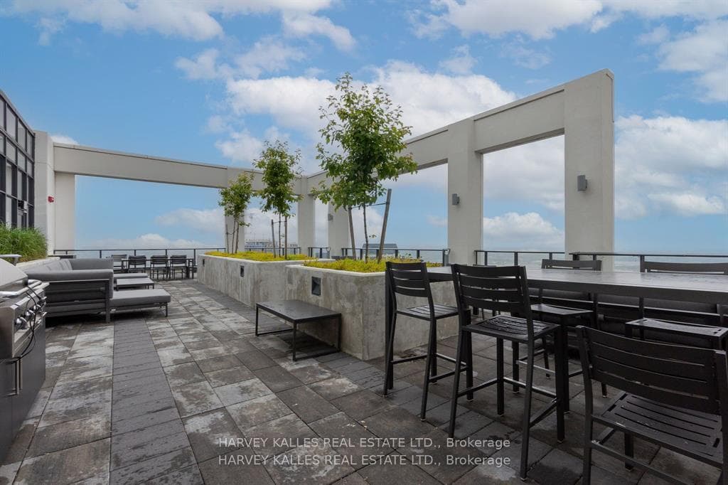 bbq and lounge area