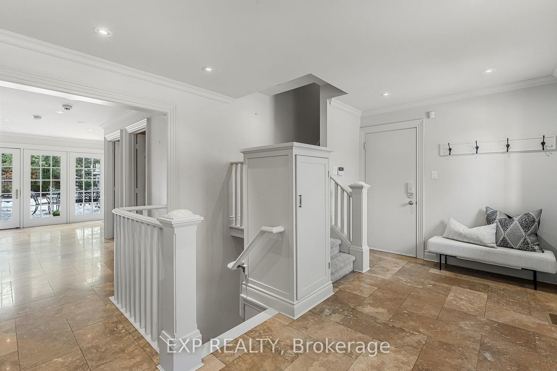 11 Birch Hill Lane photo 18