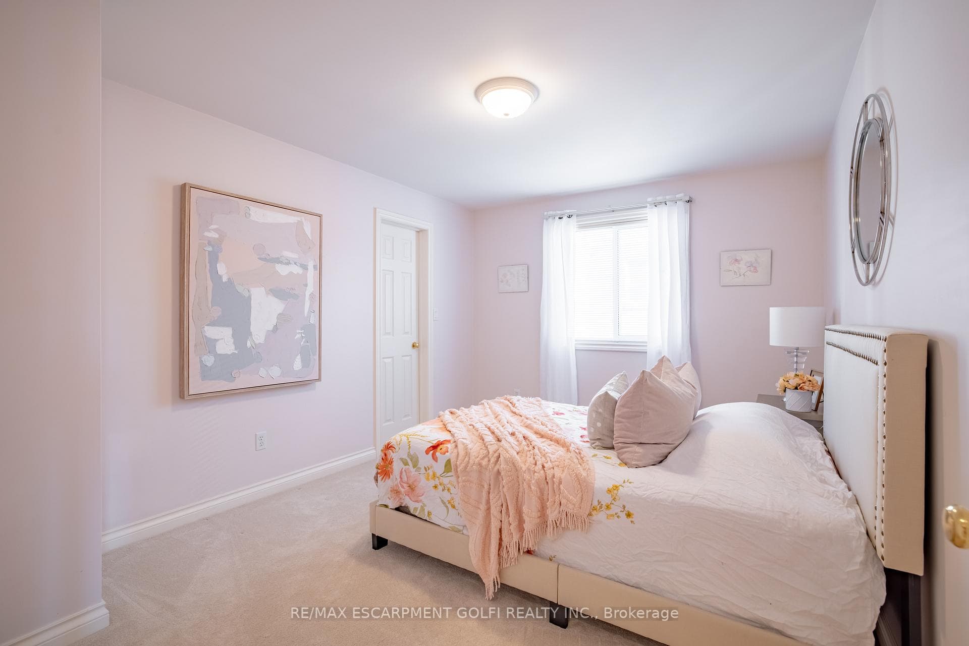 1095 Deborah Street photo 25