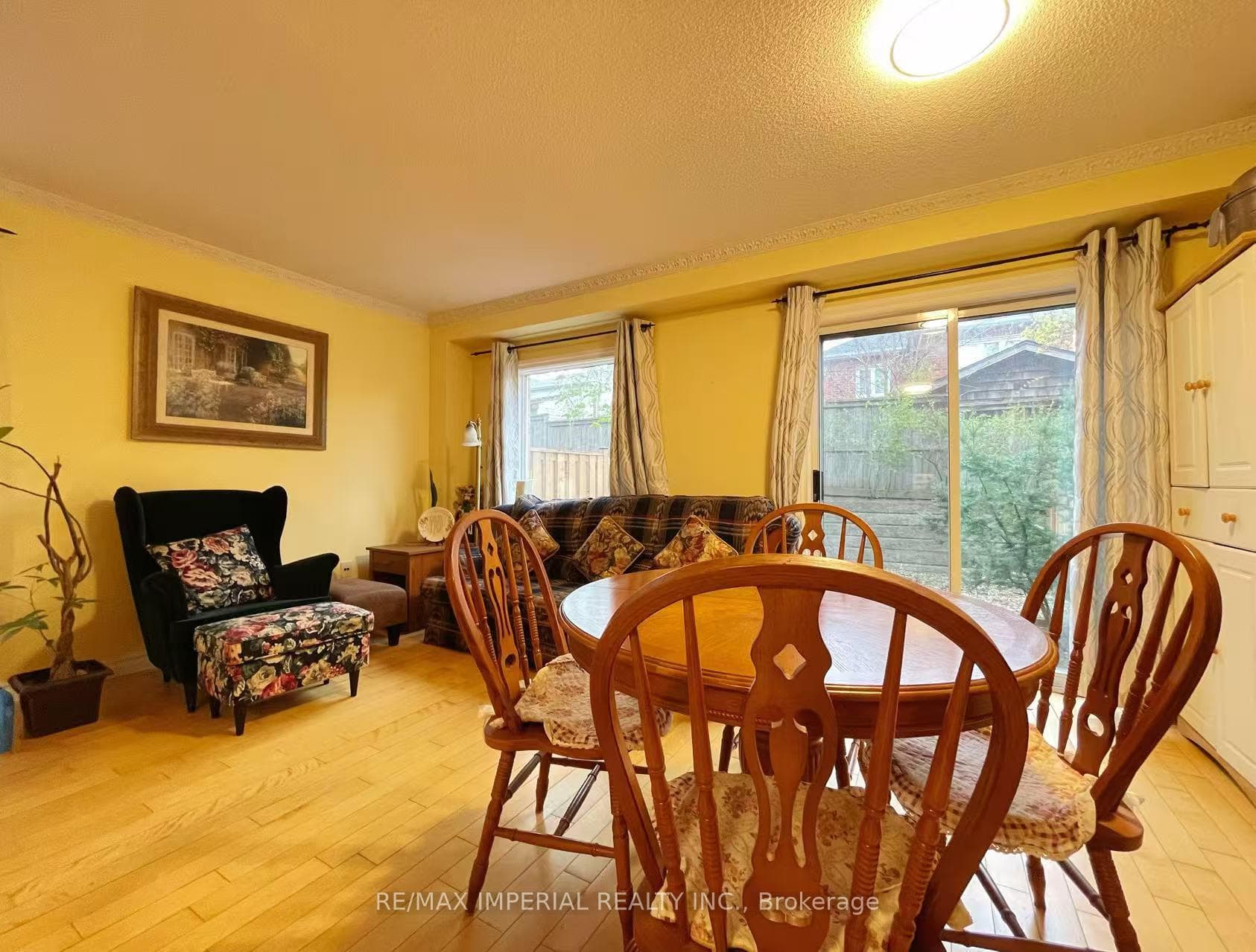 2955 Thomas Street Unit 53, Upper RM1 photo 4