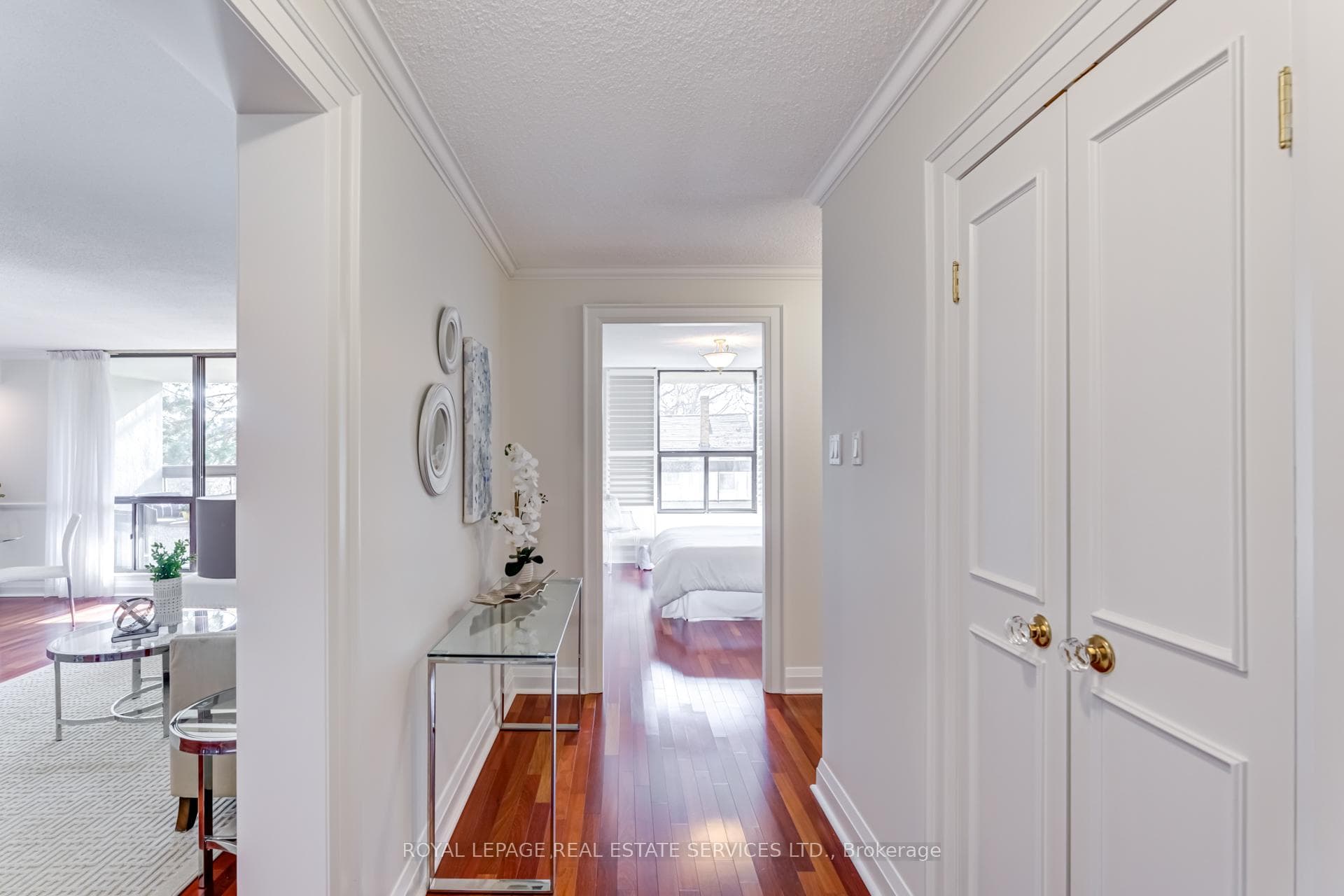 80 Quebec Avenue Unit 206 photo 15