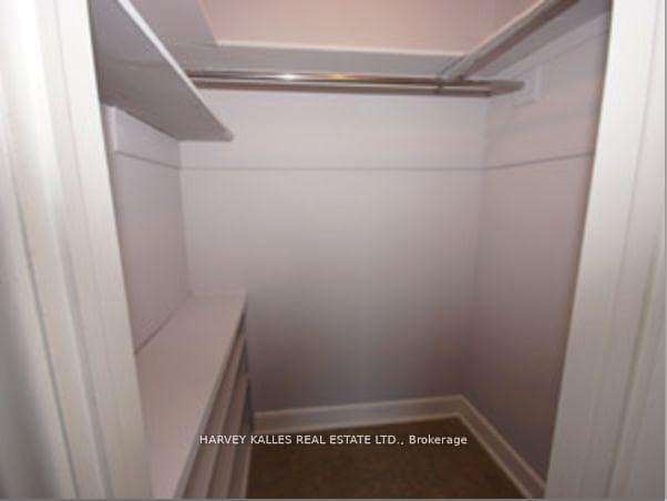 6 Croydon Road Unit 4 photo 9