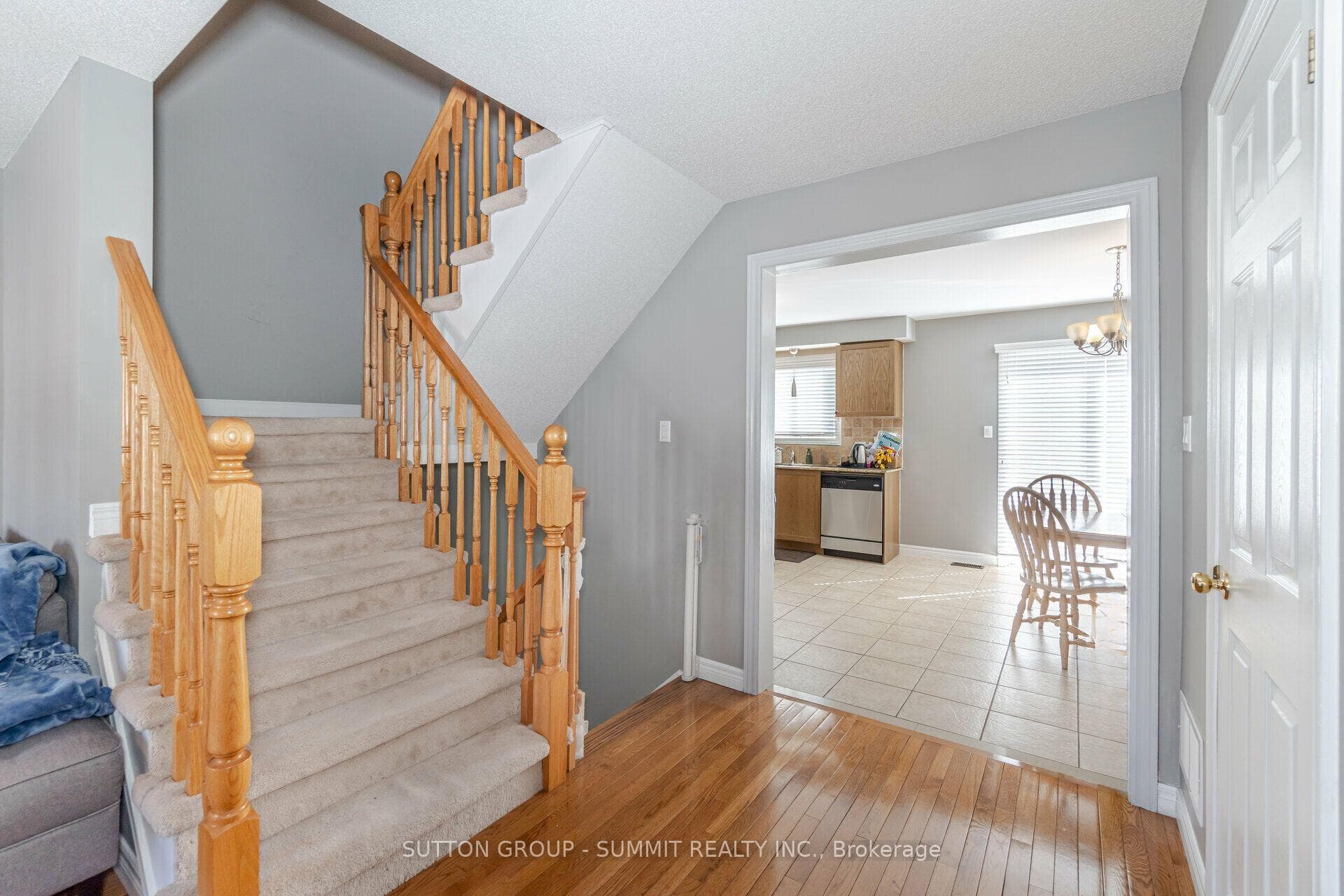 2280 Baronwood Drive Unit 6 photo 11