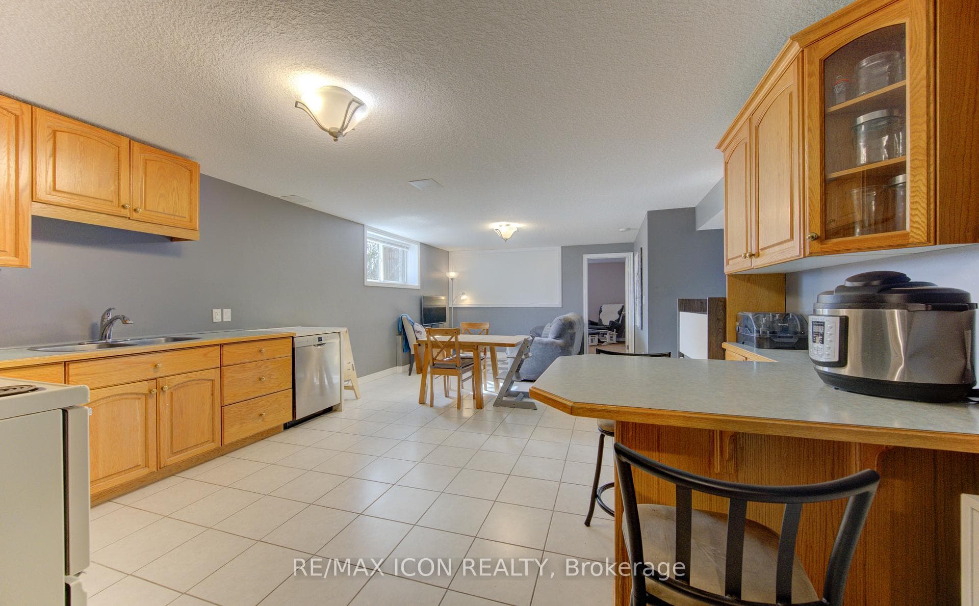 33 Joseph Street photo 27