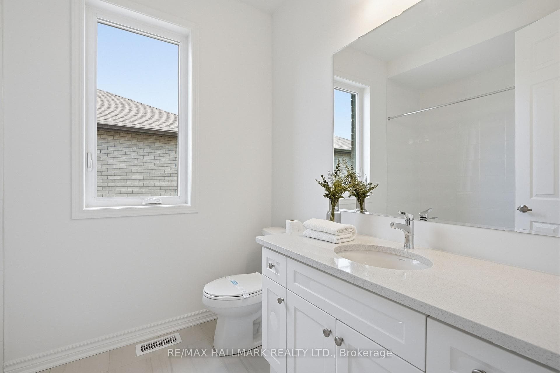 3065 Ireton Street photo 31