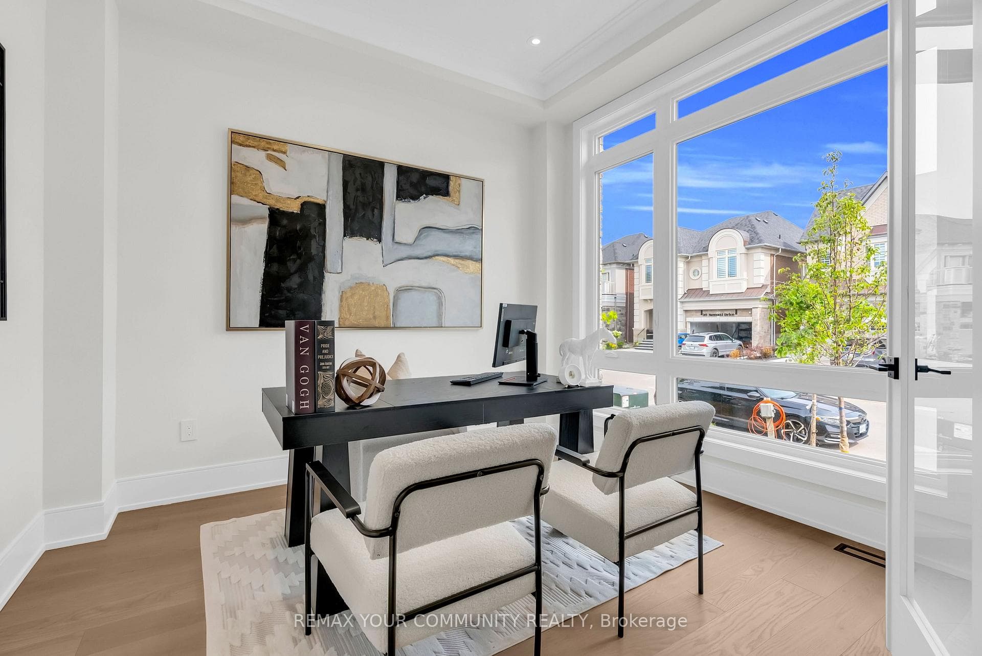23 Menotti Drive photo 10