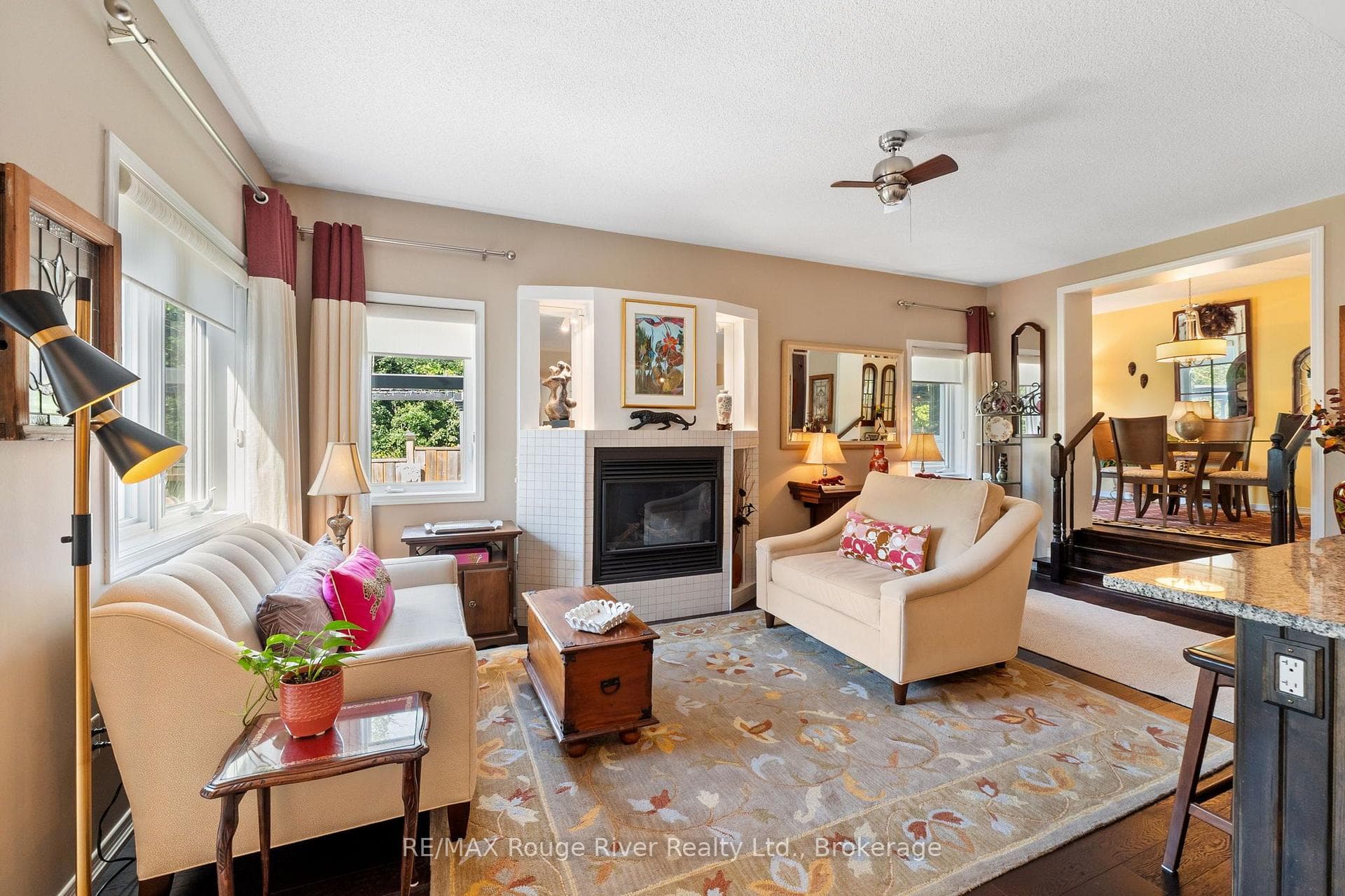 881 Kerr Street photo 15