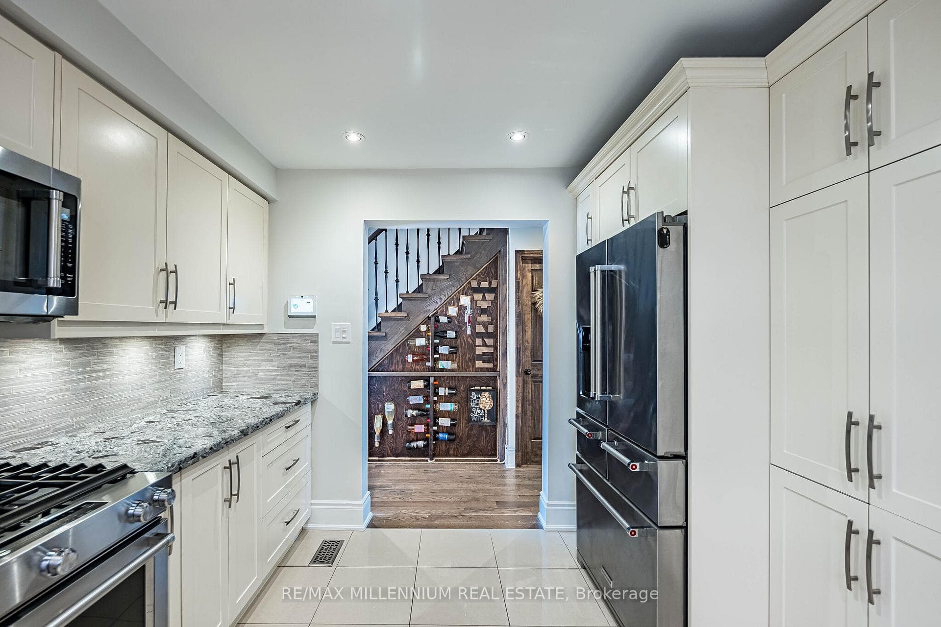 74 Atkins Circle photo 11