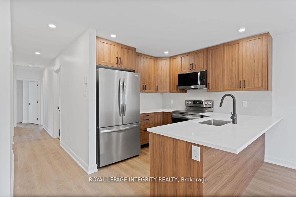 96 Fieldrow Street Unit A photo 5