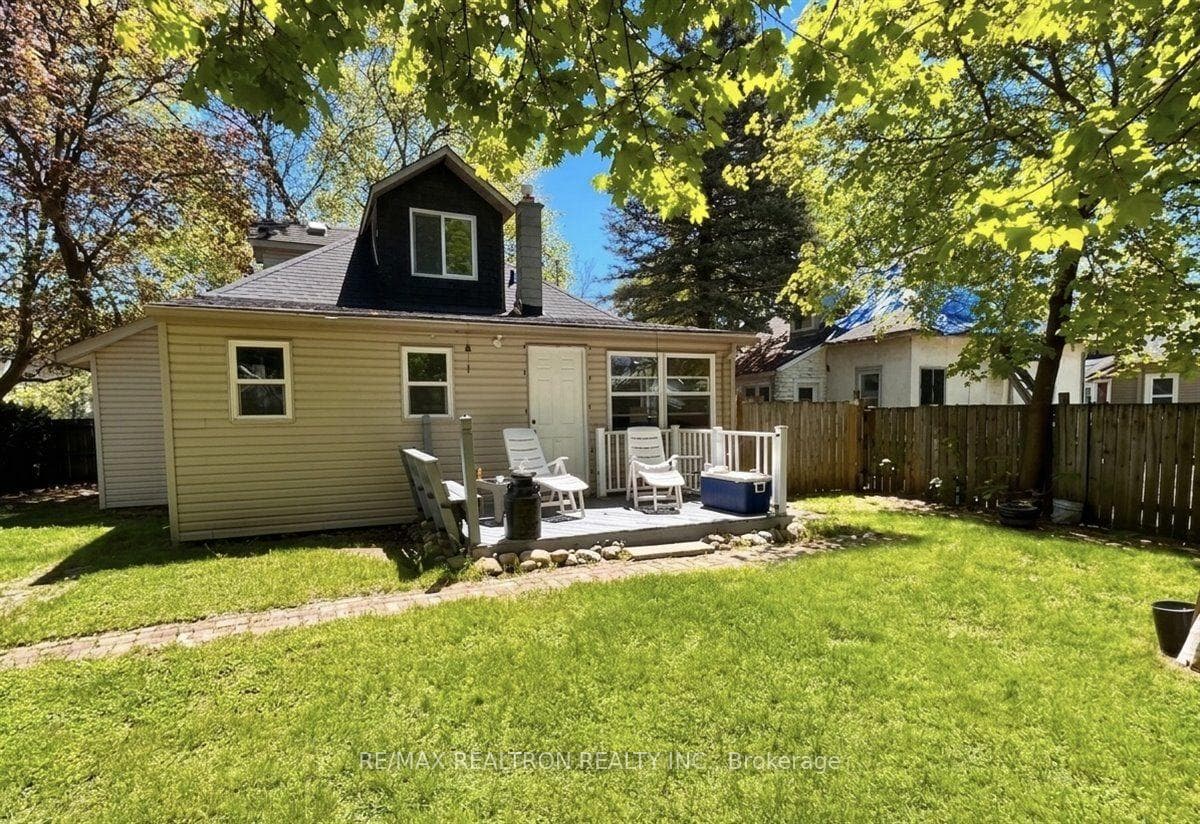 86 John Street photo 18