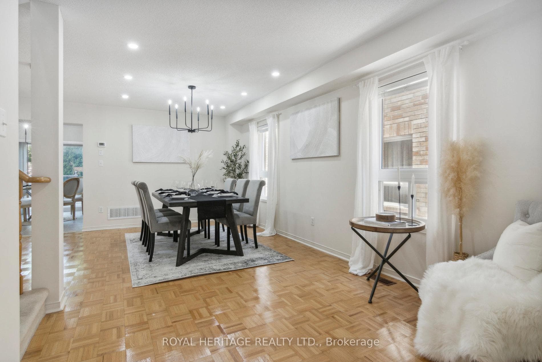 39 Delattaye Avenue photo 6