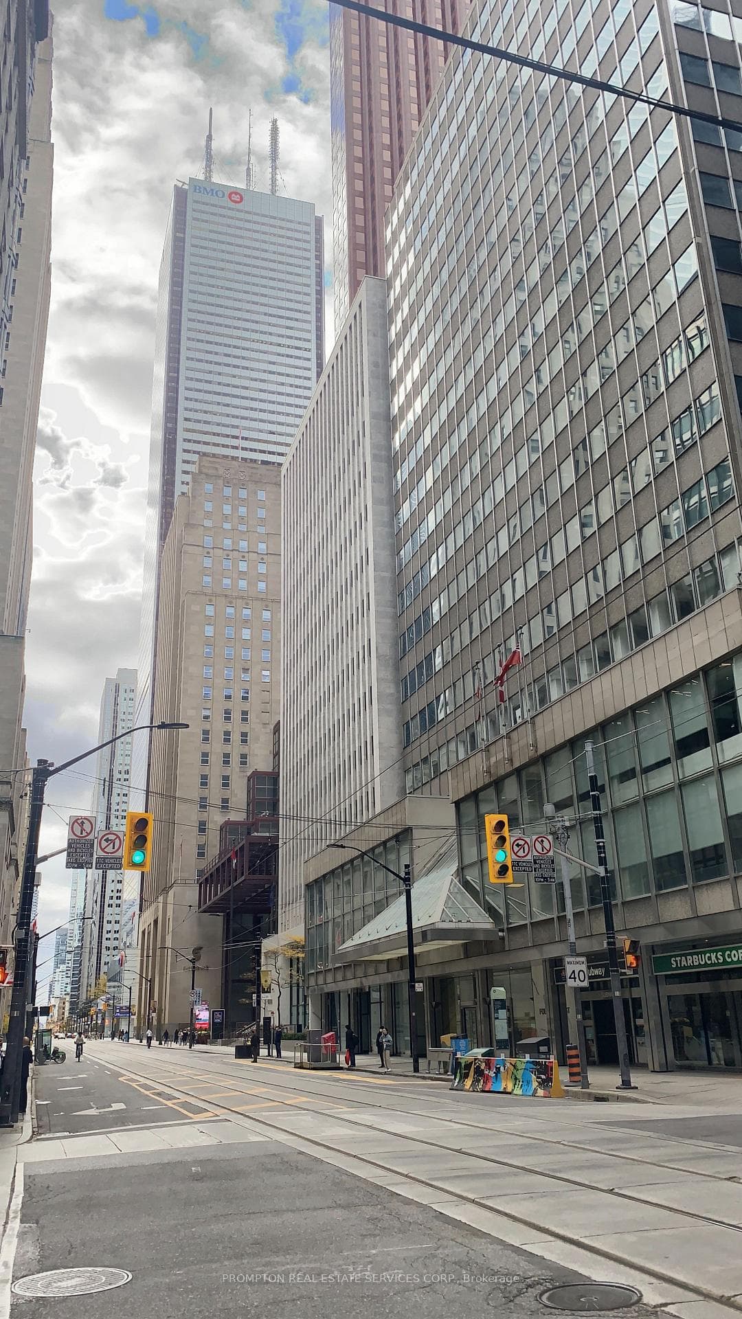 Steps to Financial District
