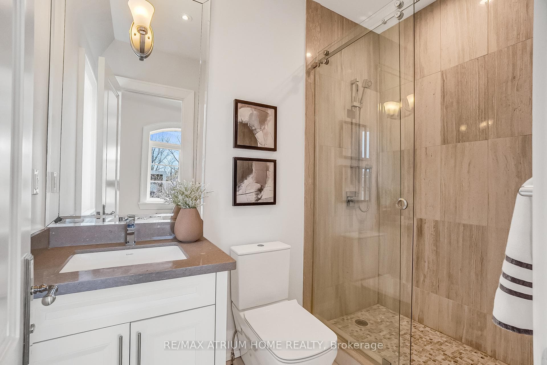 96 Stuart Avenue photo 39