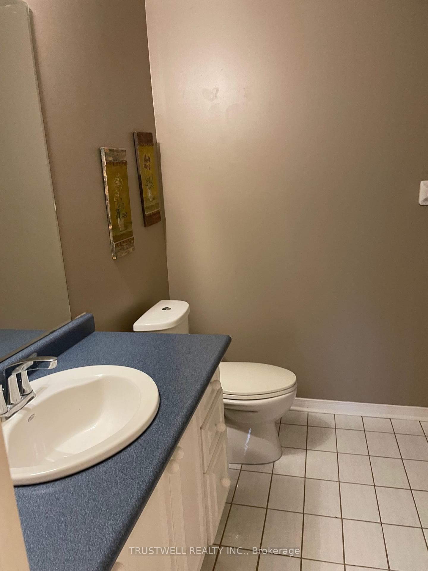 18 Merrill Avenue photo 9