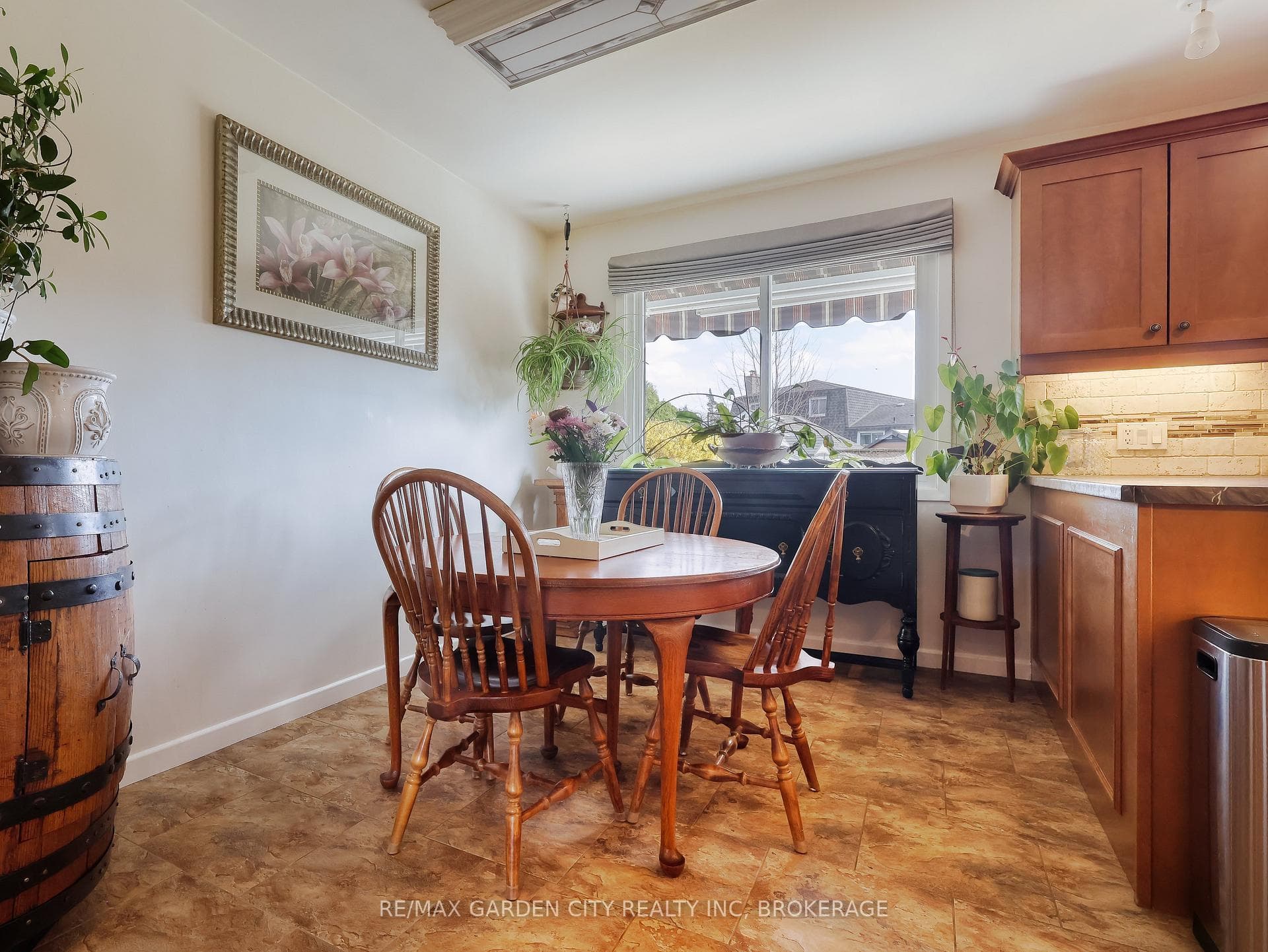 30 Glenview Avenue photo 16